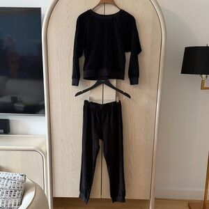NWT Suzi Kondi Black Velour Lounge Set